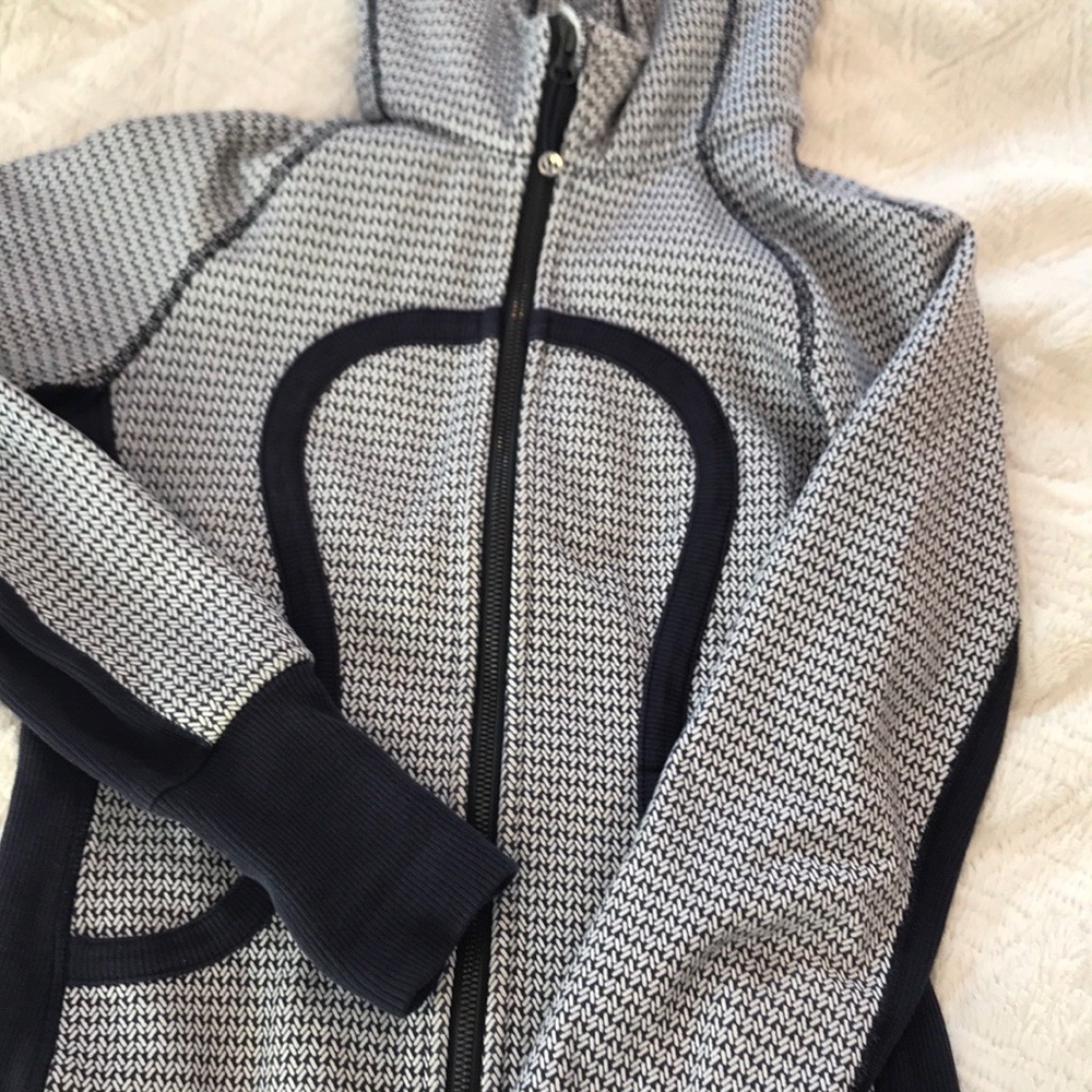 Lululemon Navy Herringbone Scuba Hoodie